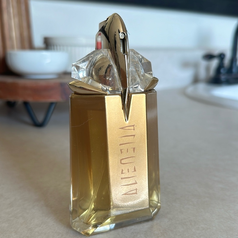 Alien Goddess Eau de Parfum 2 FL oz